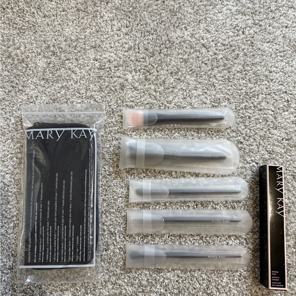 Mary Kay Other - Mary Kay Custom Brush Set Essential Brush Collection + 6 Bonus Brushes New